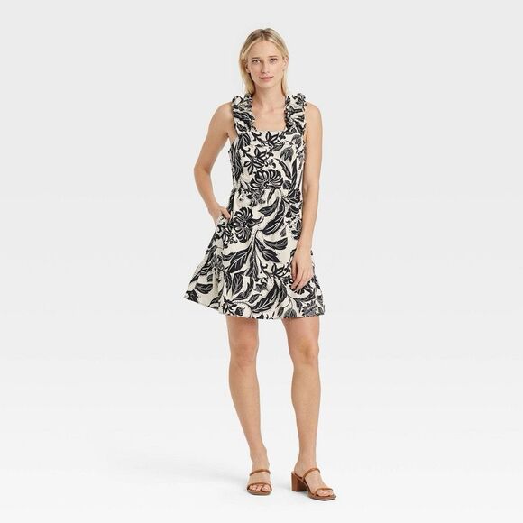 Women's Sleeveless Back Ribbon Dress - Who What Wear™ Size 2X - Picture 1 of 3